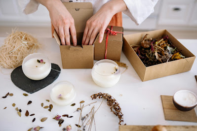 How to Make Your Own Eco-Friendly Gifts